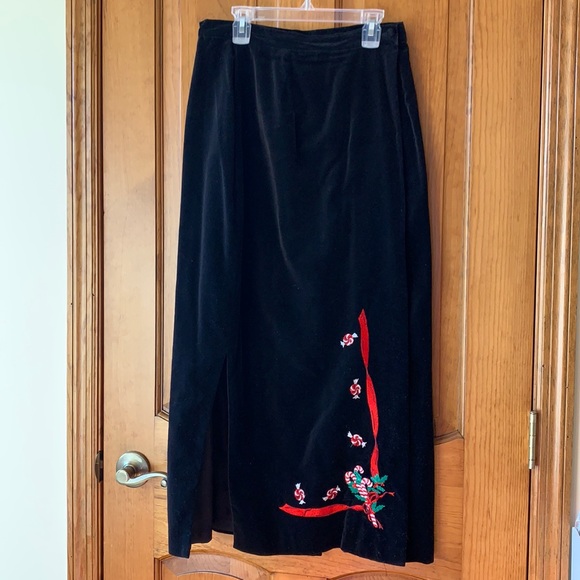 Eagles Eye Dresses & Skirts - Eagles Eye Velvet Christmas Skirt